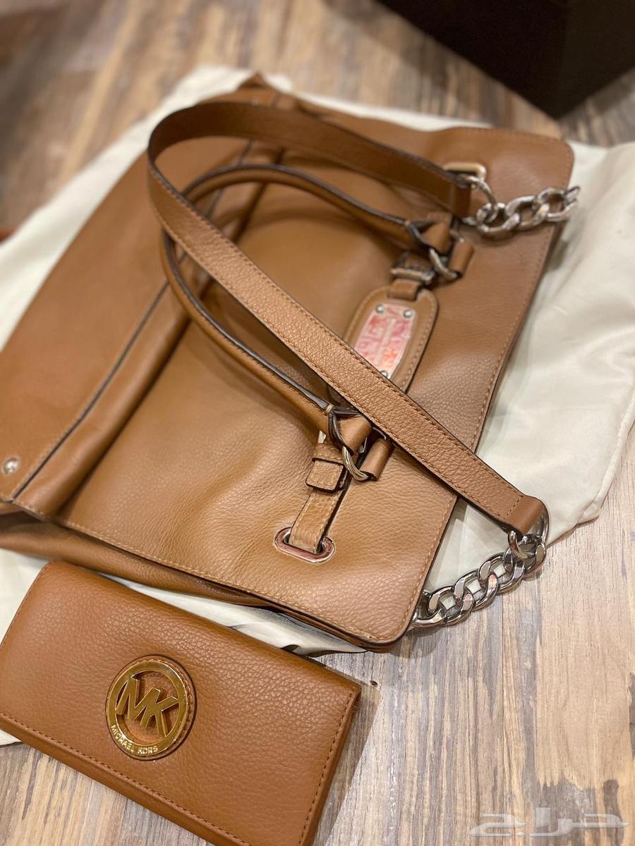 احذيه وشنط ماركات اصليه جديده64569481571969110