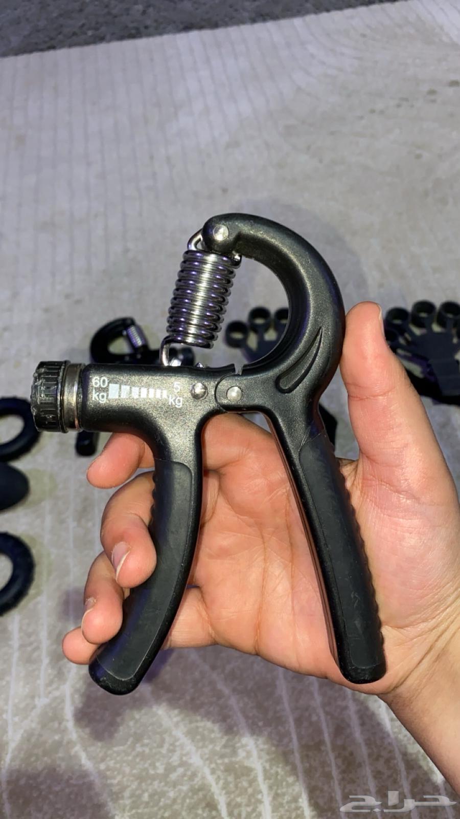 Forearm Exercise Device64572144533891110