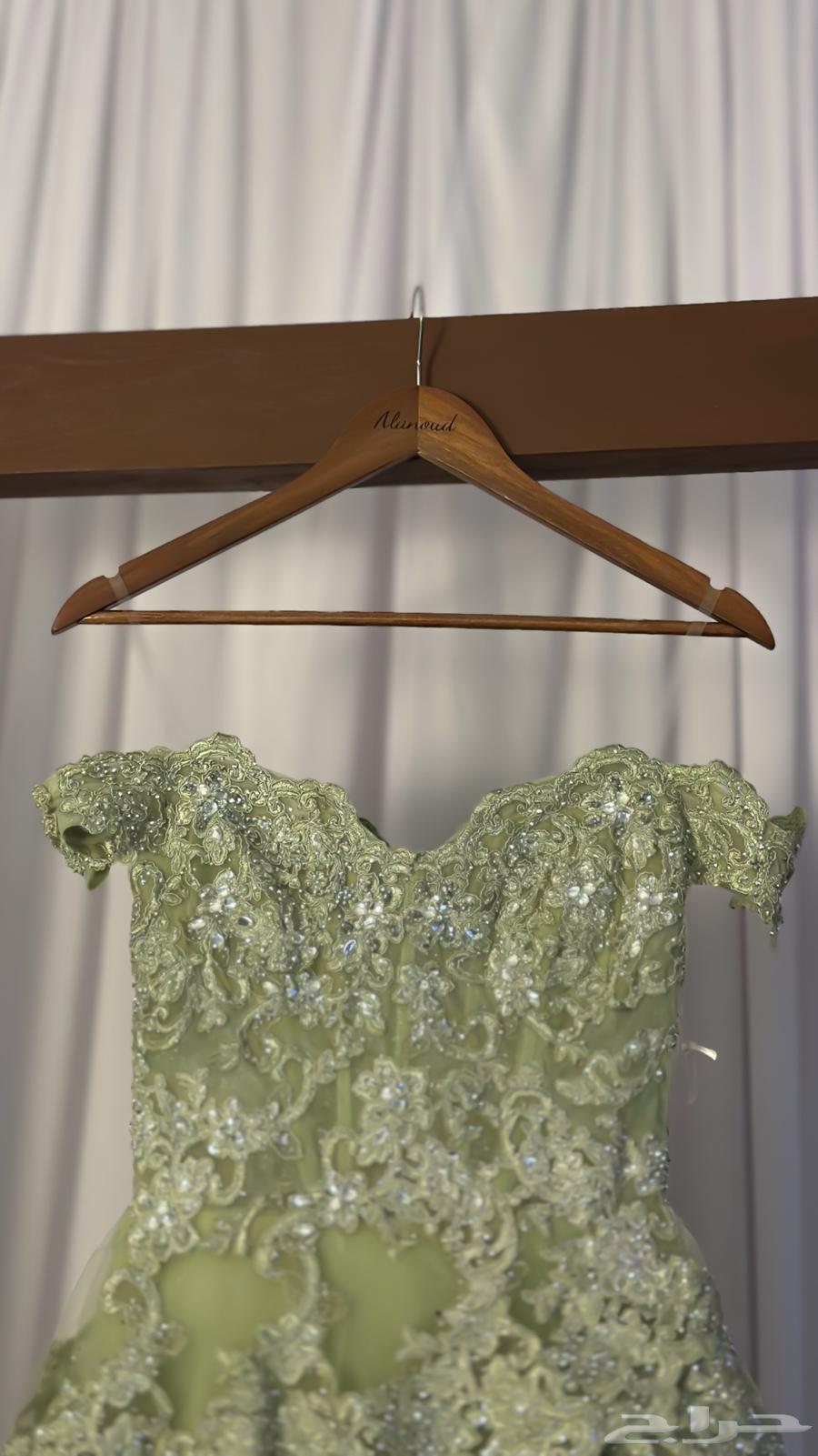 فستان للبيع64572663948547112