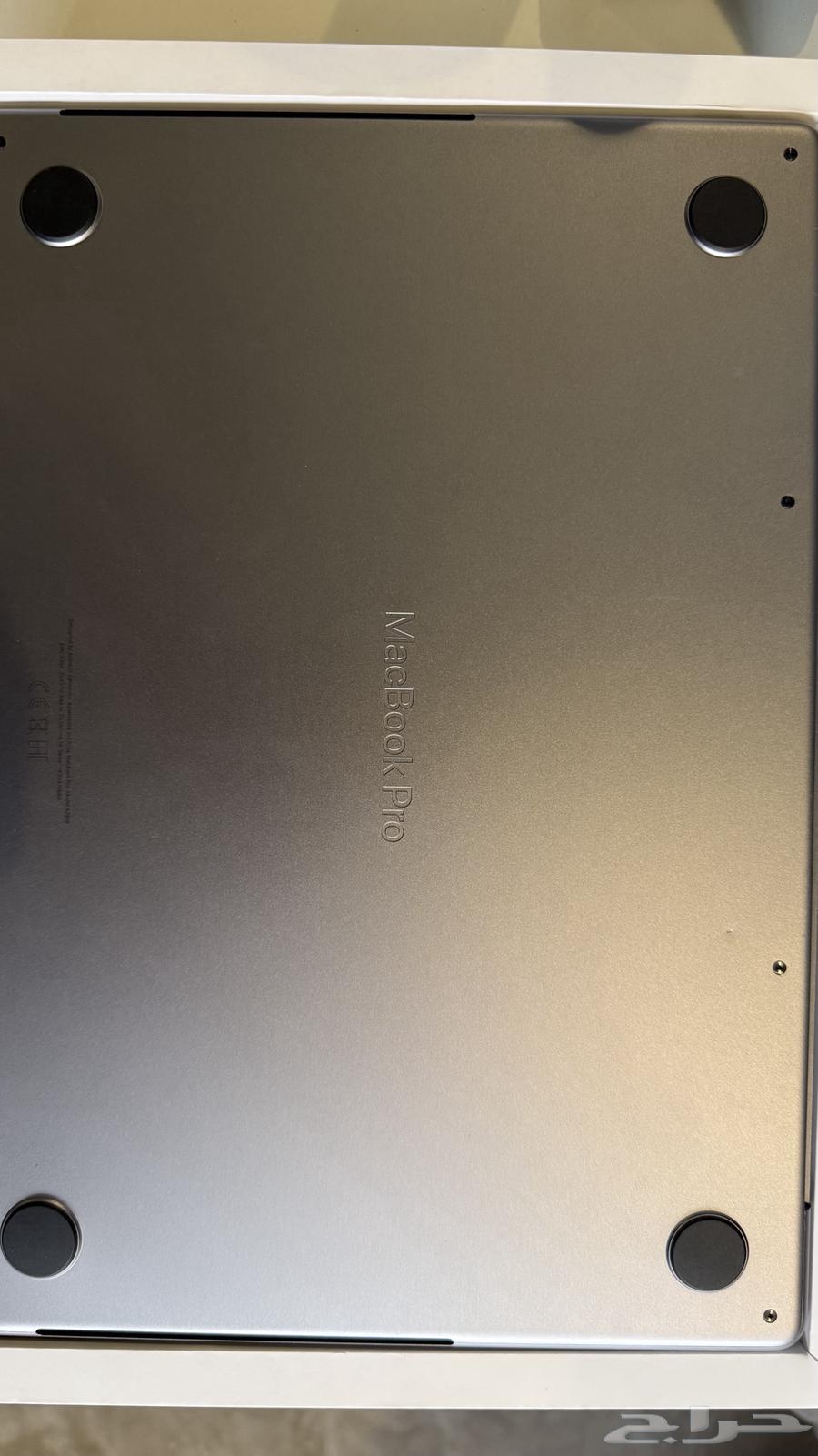 ماك بوك برو64574356029569112