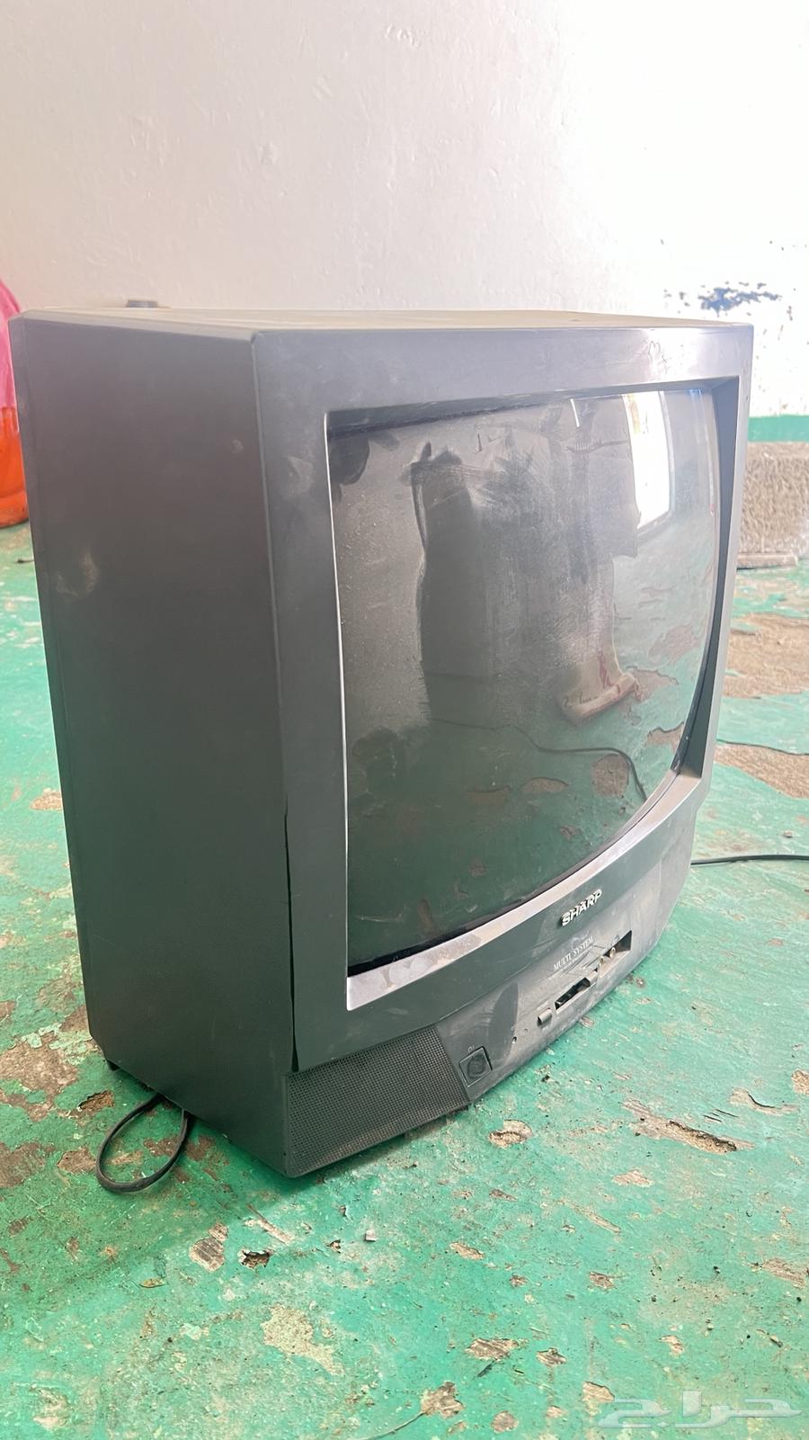 تلفزيون قديم64579704965889112