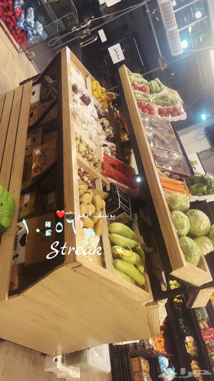 طاولة خظار جانبين اهرامات خشب جديده سبب البيع ظيق المساحة.64579437858049111