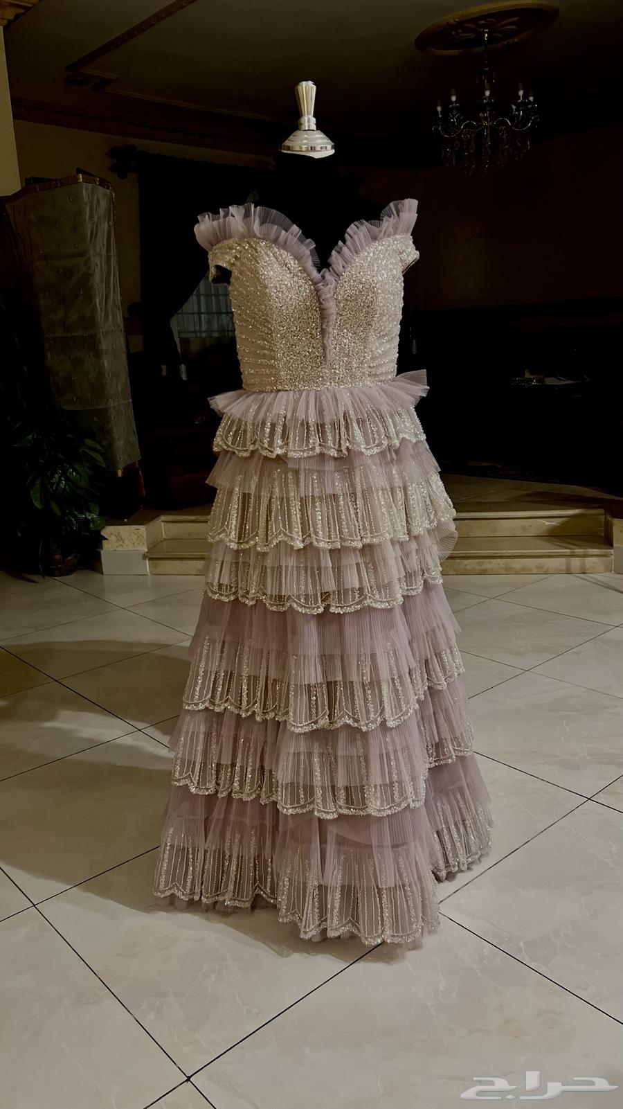 فستان للبيع64574173288193111