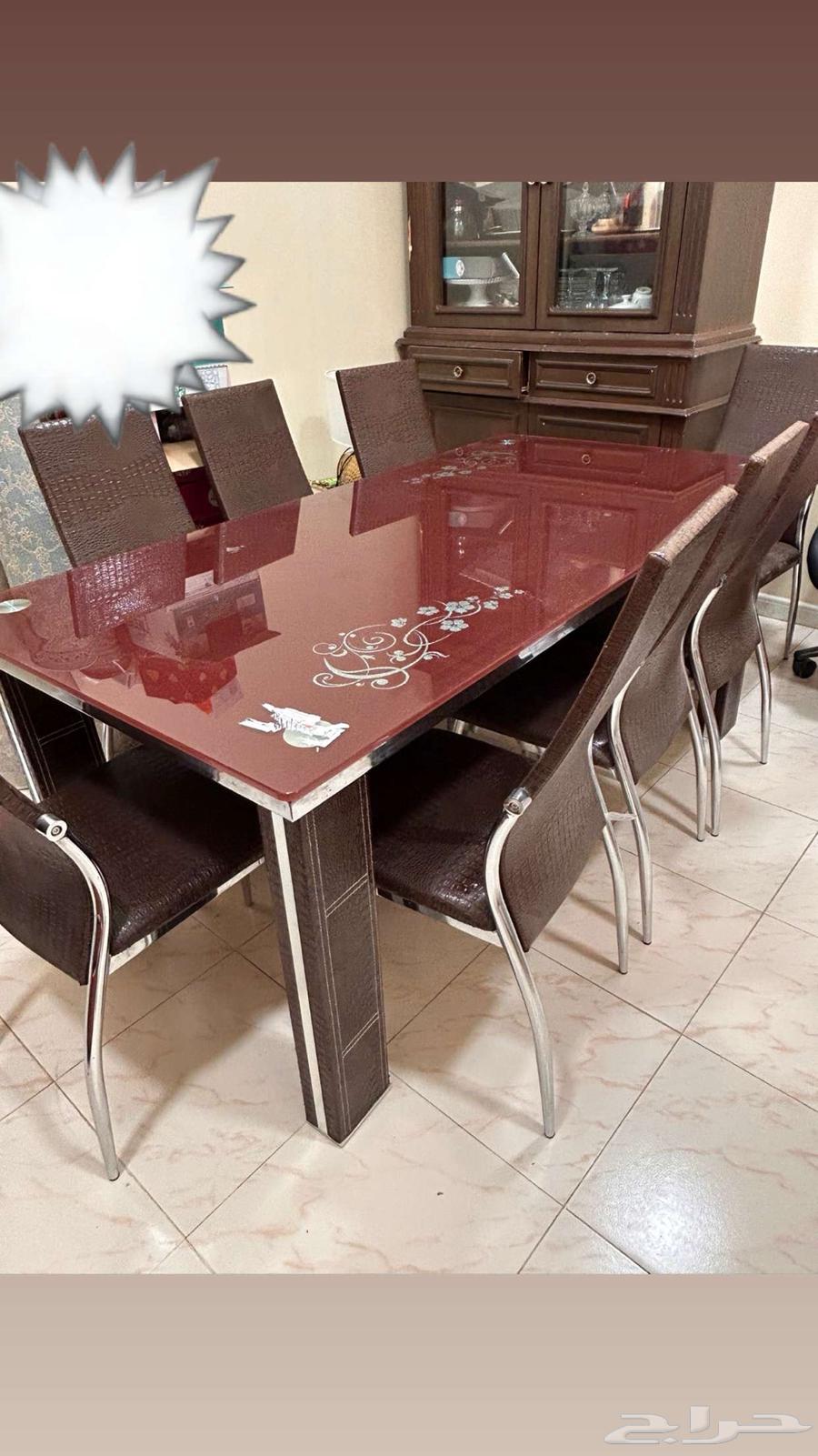 Dining table64579046578435110