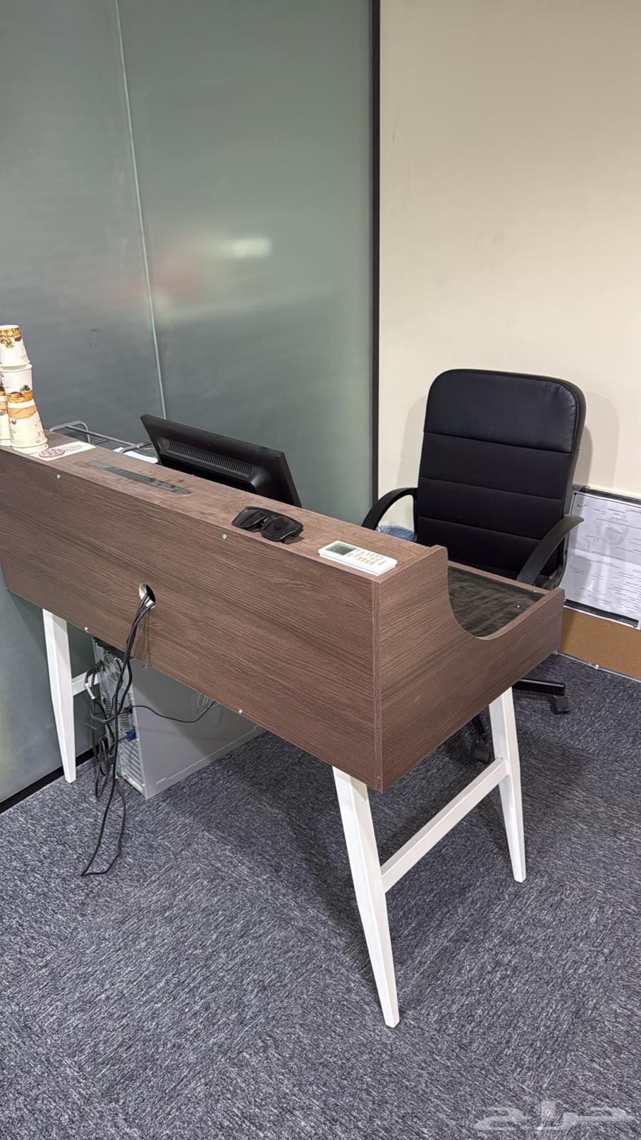 أثاث مكتبي للبيع64578479850881110