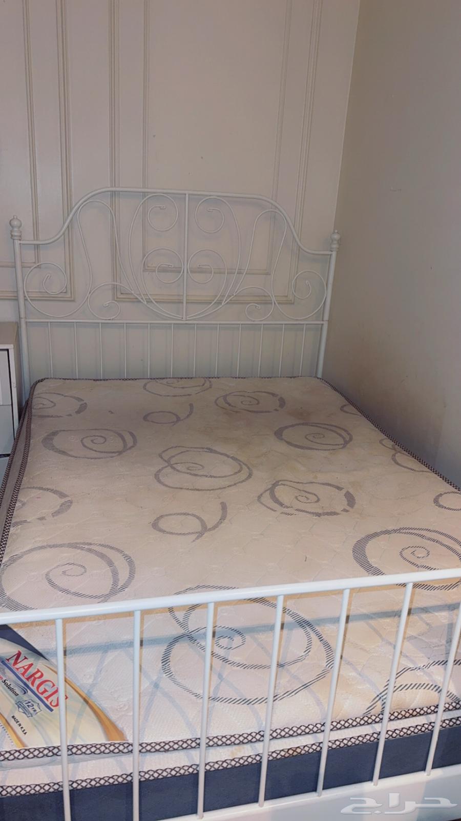 سريرين سعر الشراء 700 للواحد من ايكيا64575126538755110