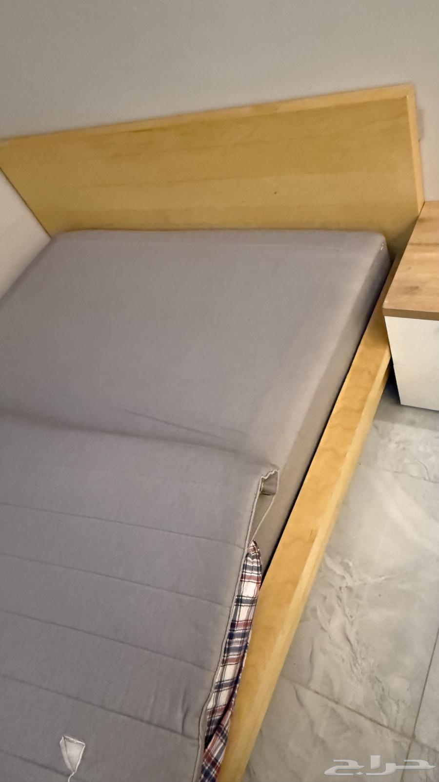 سرير نفر ونص نظيف جدا64574943748867112