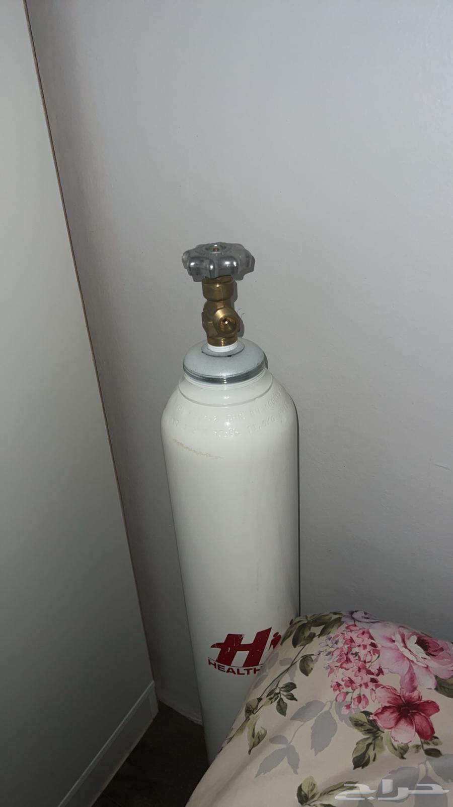 Oxygen for sale, blue one for 4000, slightly negotiable64575767308418113