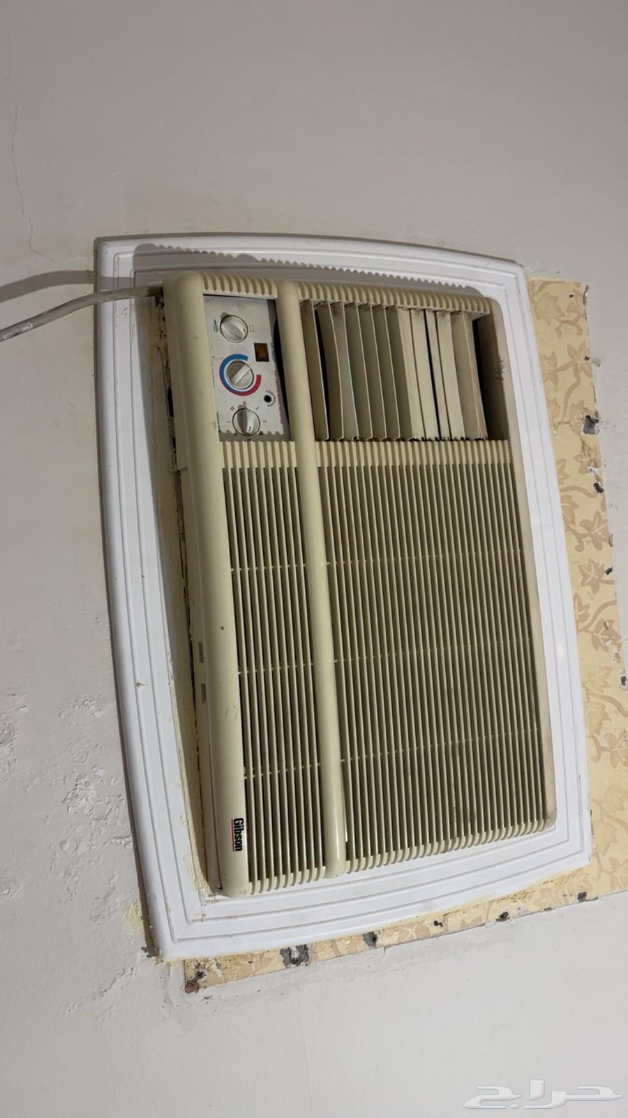 مكيف شباك للبيع بسعر 500   الموقع مدينة أبها حي شمسان64573643408897110