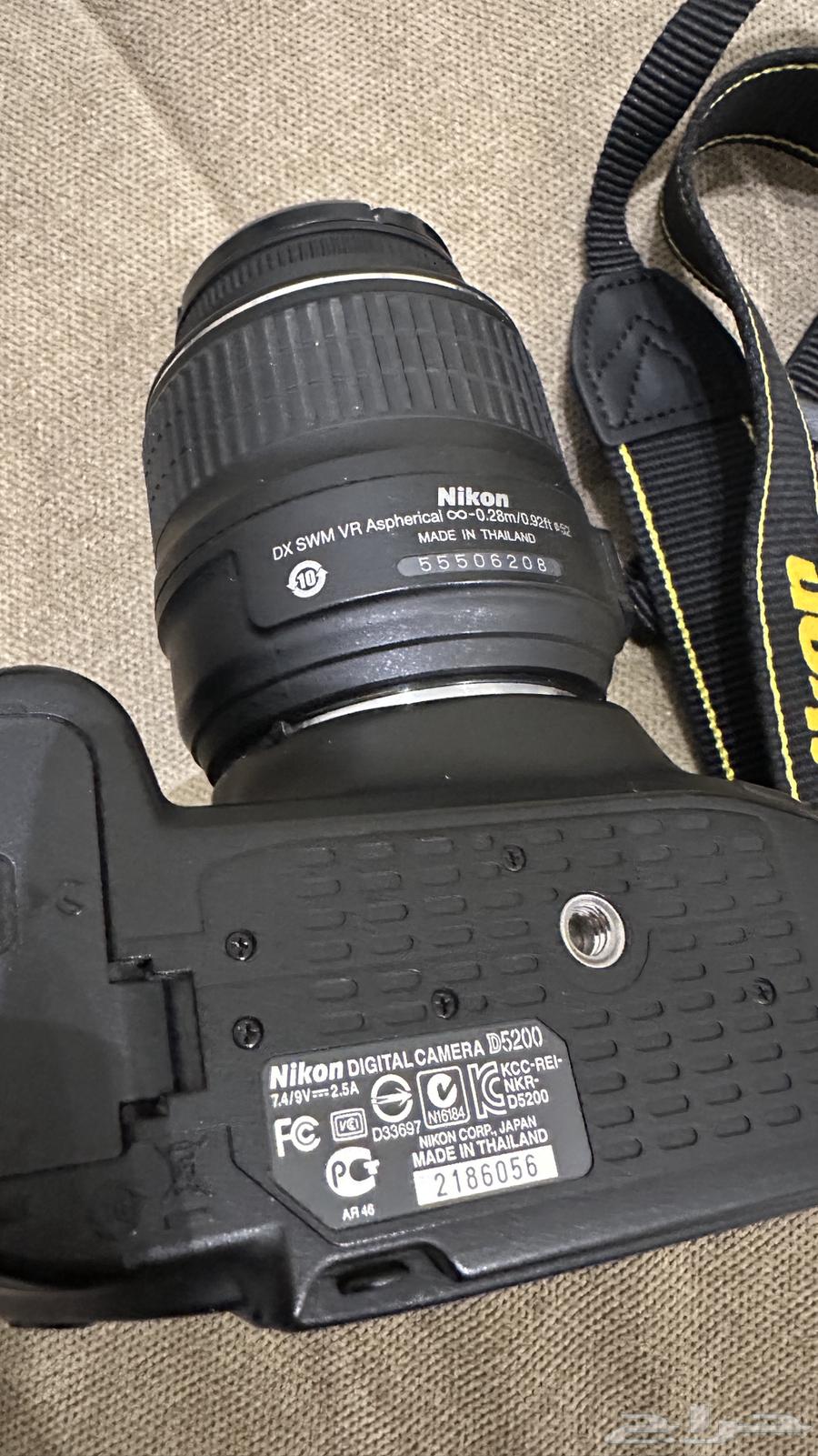 كاميرا نيكون D520064576101294850111