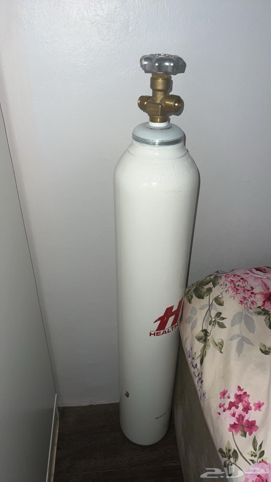 Oxygen for sale, blue one for 4000, slightly negotiable64575767308418114