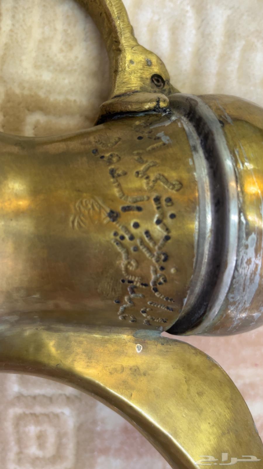 للبيع   دلة قهوة عربية تراثية نادرة جدا64575698228227111