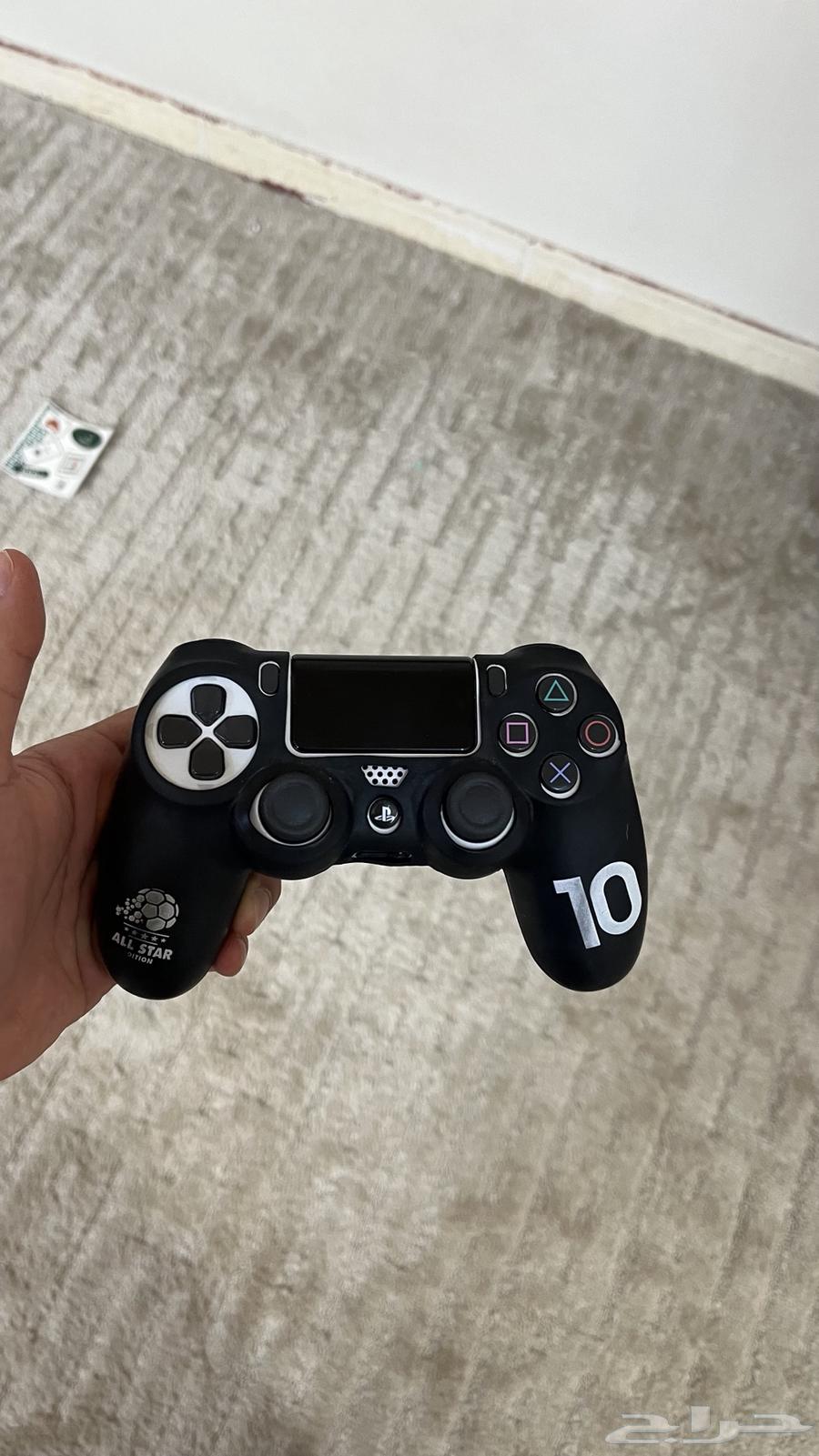 يد سوني 464574873973761111