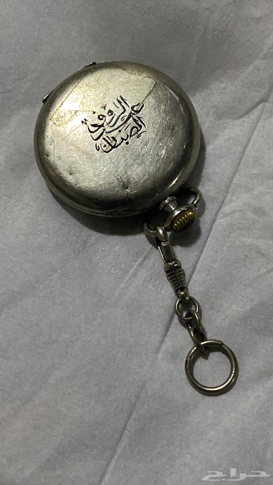 ساعة اثريه للبيع64578937283459112