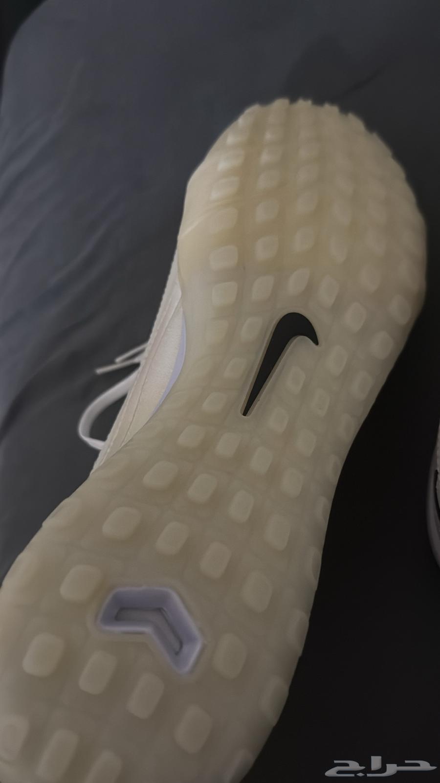 جزمه الله يكرمكم للبيع المستعجل من نايك64579453975171112