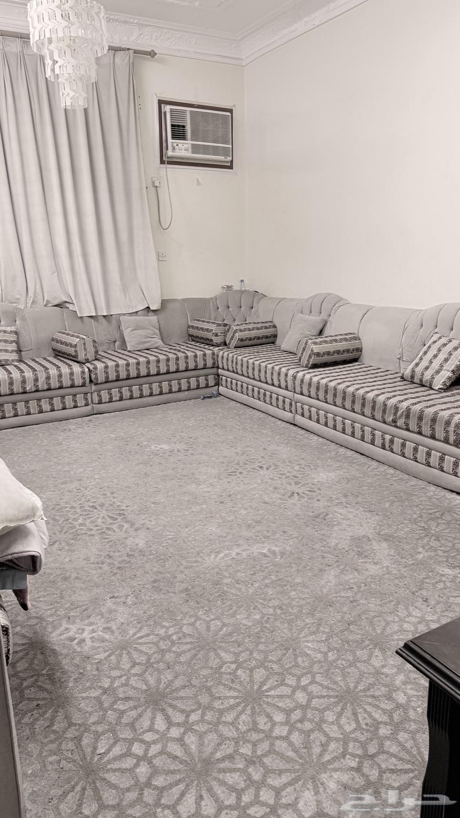 Good condition 6 4 sofa with the star64577698814978110