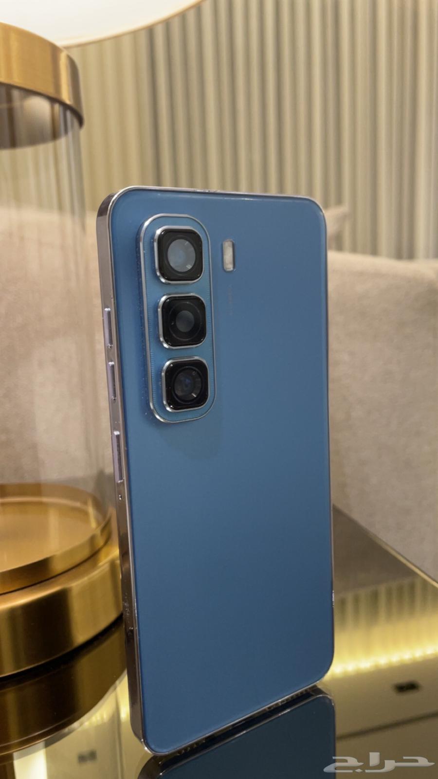 للبيع جوال 94  بس64572438046082112