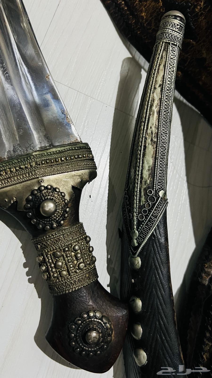 جنبية نافعي تراثية قديمة للبيع64565884136195110