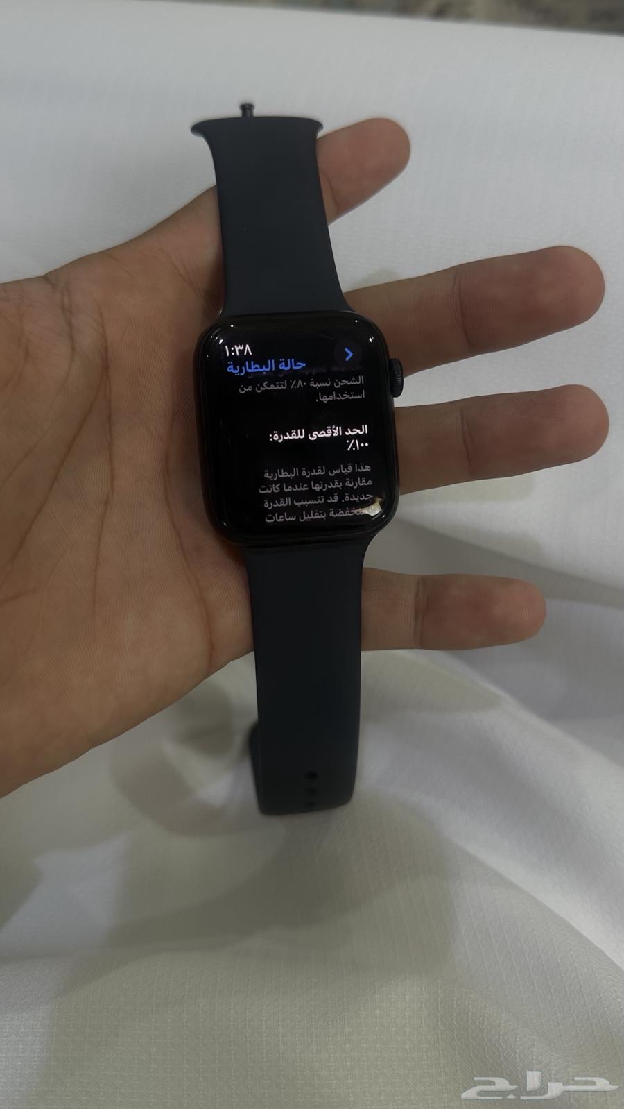 New Apple Watch SE 44mm size bought from Jarir64575293756418110