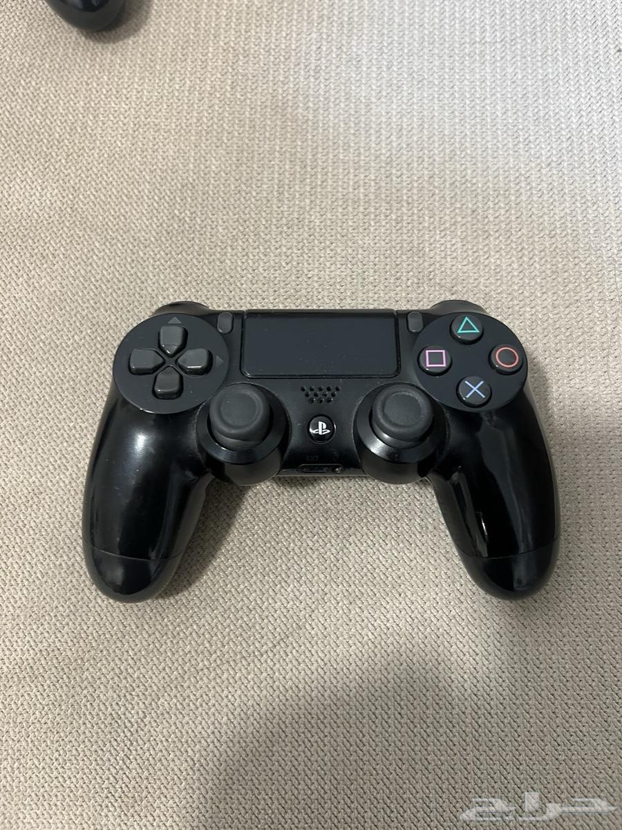 سوني فور او بلايستيشن 4 مع يدات و اشرطه64572951199362113