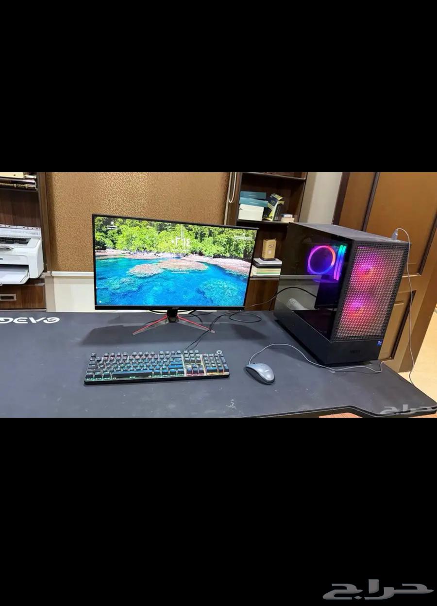 للبيع كمبيوتر جيمنق   طاولة كهربائية هيدروليك pc64573347871362110