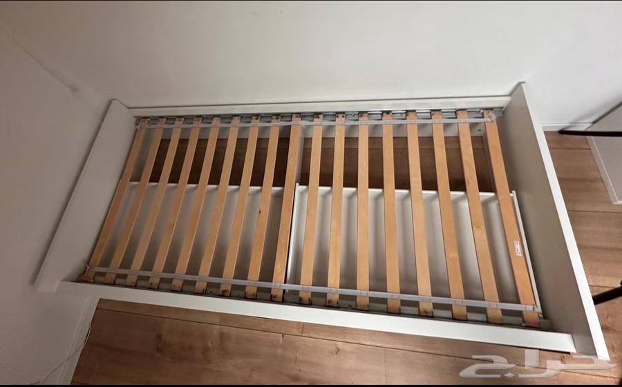 سرير ايكيا بادراج مستعمل 200x90 السعر المطلوب 400 ريال64571838765953112