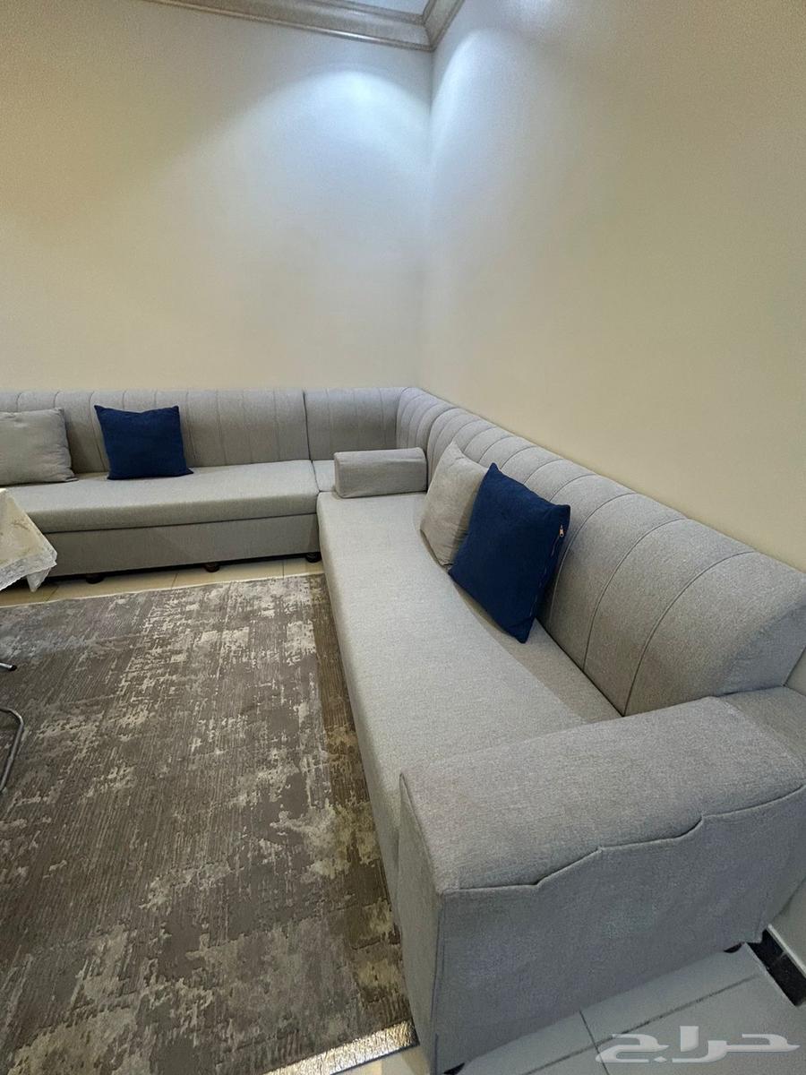 كنب رصاصي نظيف للبيع بجده64579032828033112