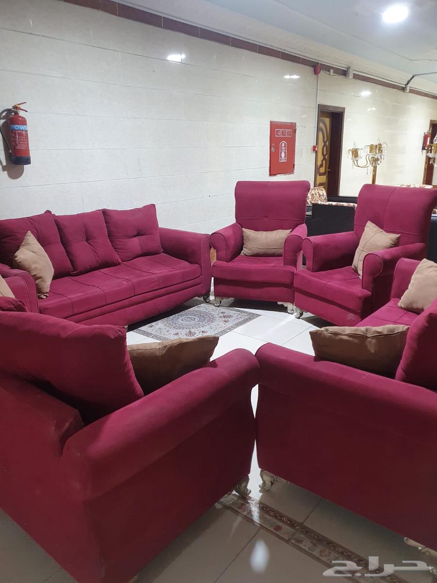 طقمين كنب64572354695425111