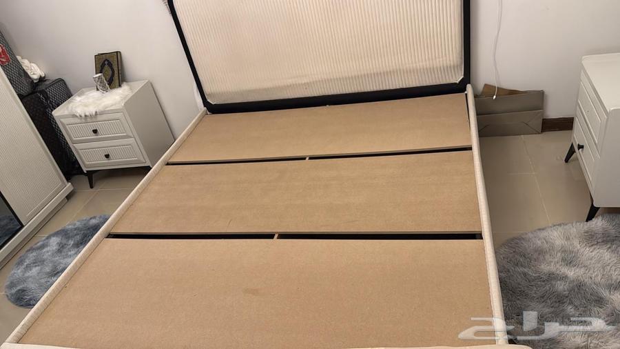 سرير نوم جديد مع مرتبه64577191906306112