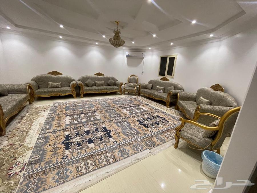 مجلس مستخدم للبيع64573727129475111