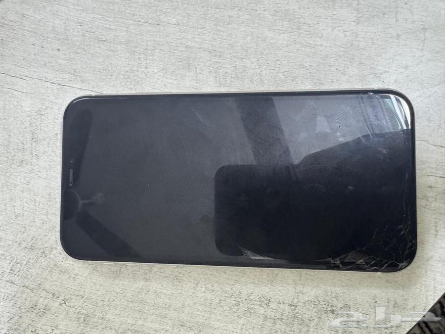 آيفون 1164575224076930110