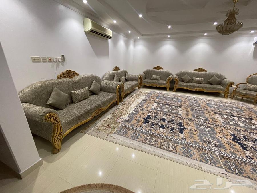 مجلس مستخدم للبيع64573727129475110