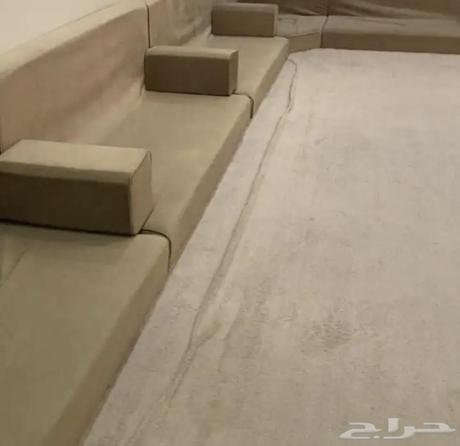 فرشه ارضيه مقاس 7 في 5 بيع مستعجل بدون الجلسه64578103330179111