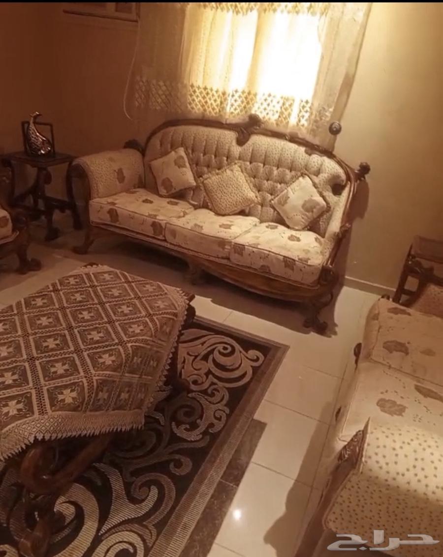 كنب نظيف للبيع64579392292226112