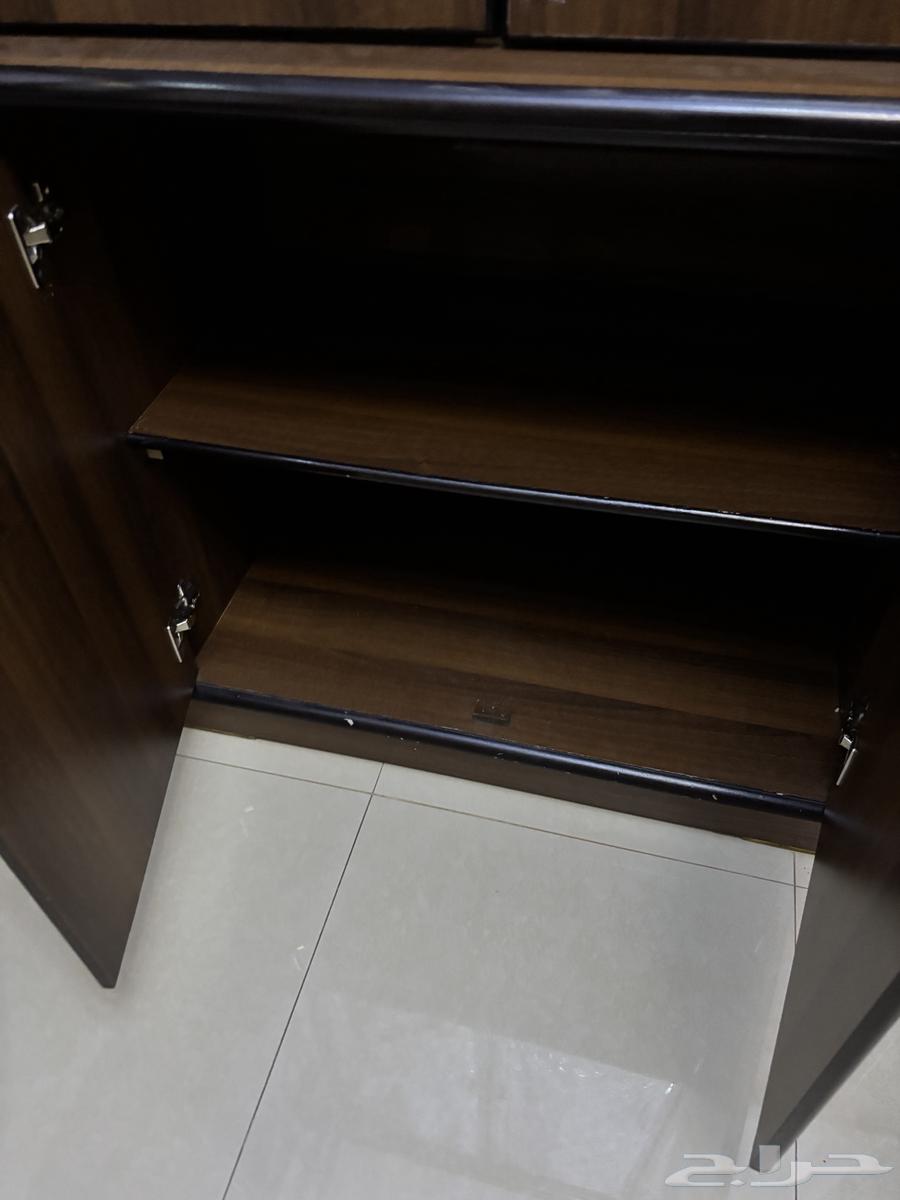 دولاب بوفيه مع مرايه64579340881793114