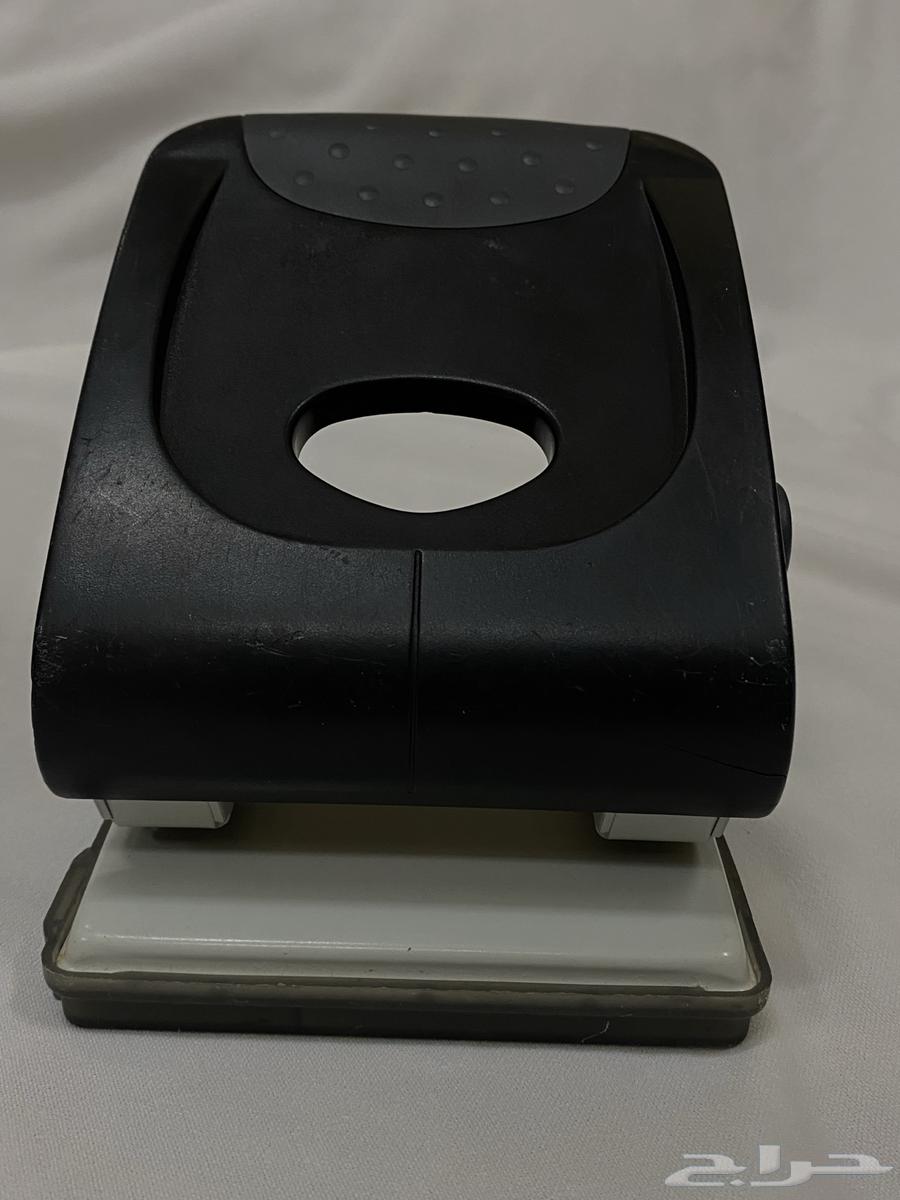 Paper shredder, used and working well64576298264451113