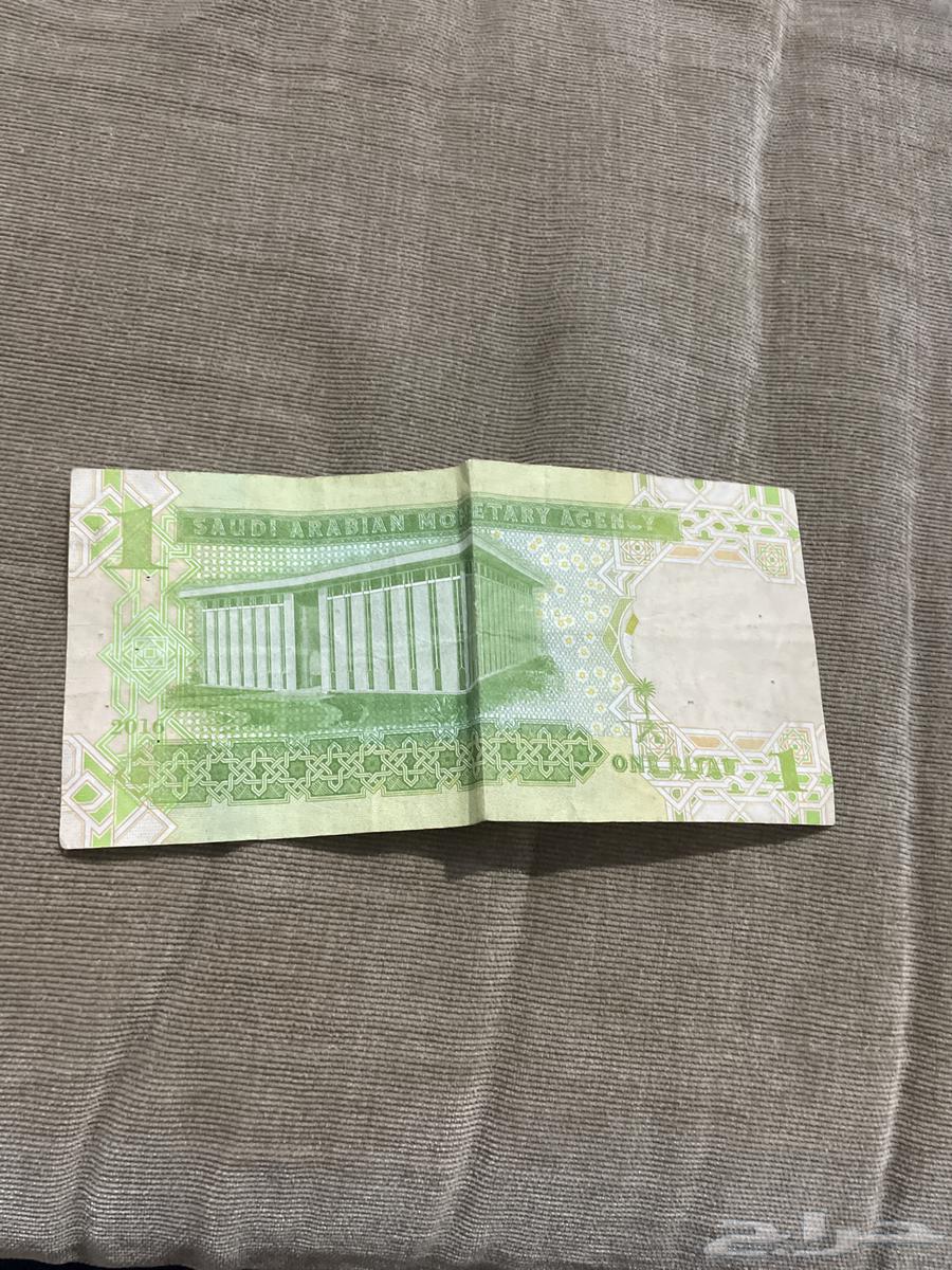 أربع ريالات توقيع أحمد الخليفي السعر على السوم64578909821955111