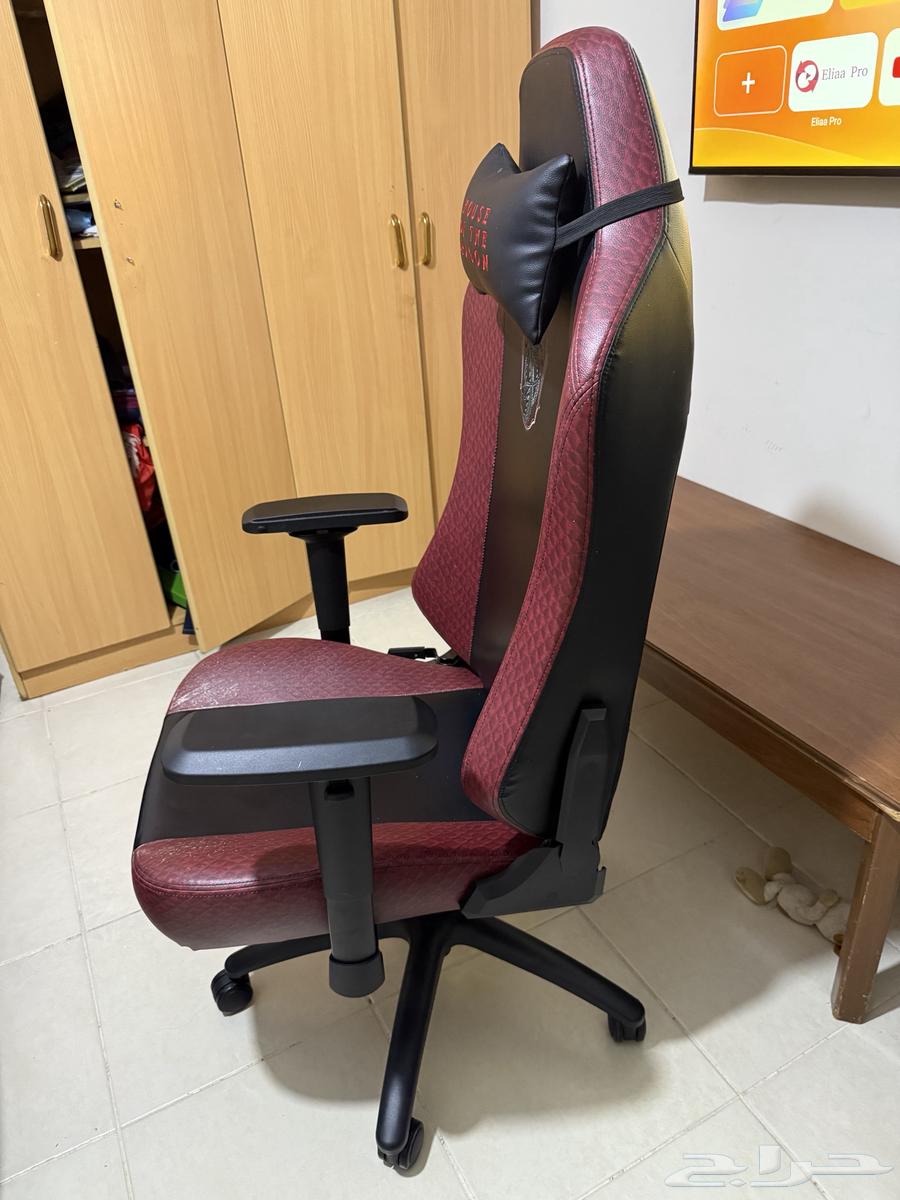 كرسي جيمرز اصلي بحالة ممتازة64572006913665114