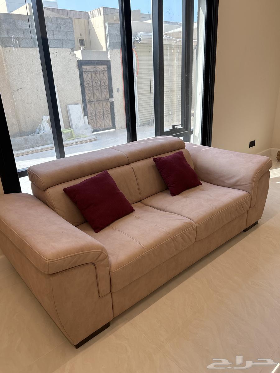 كنت مجلس فخم أمريكي بحالة ممتازه للبيع ومعه هدية طاولات خشب64575946129922114