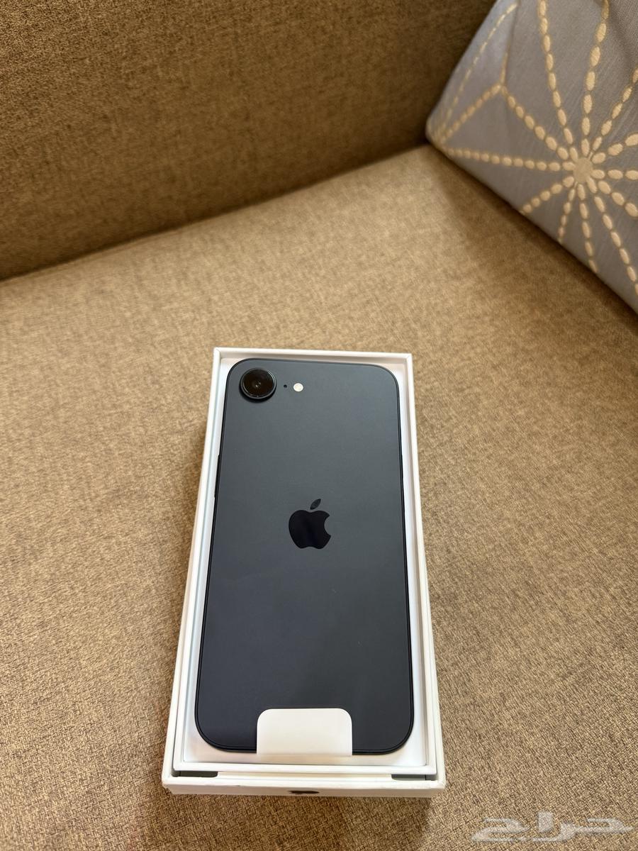 ايفون 16 e64574286063874110