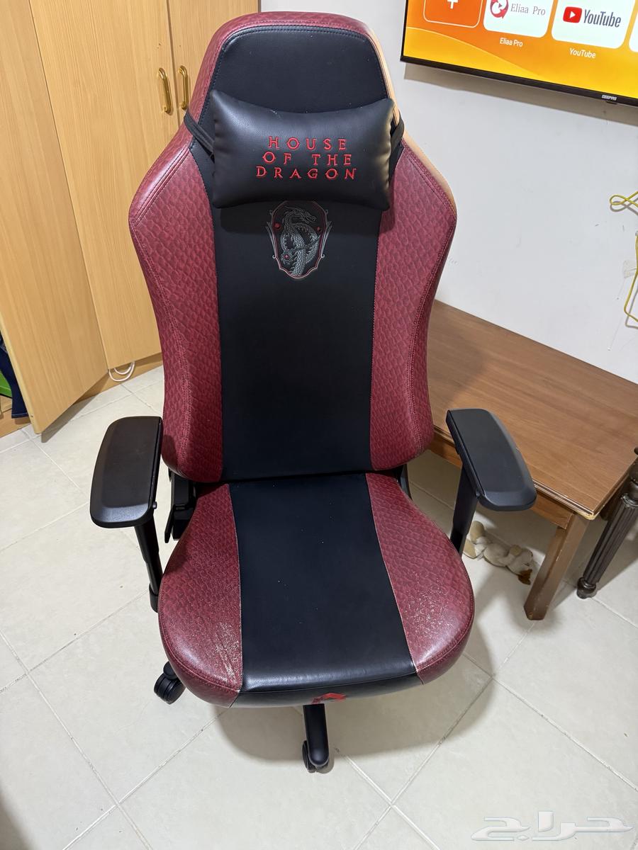 كرسي جيمرز اصلي بحالة ممتازة64572006913665113
