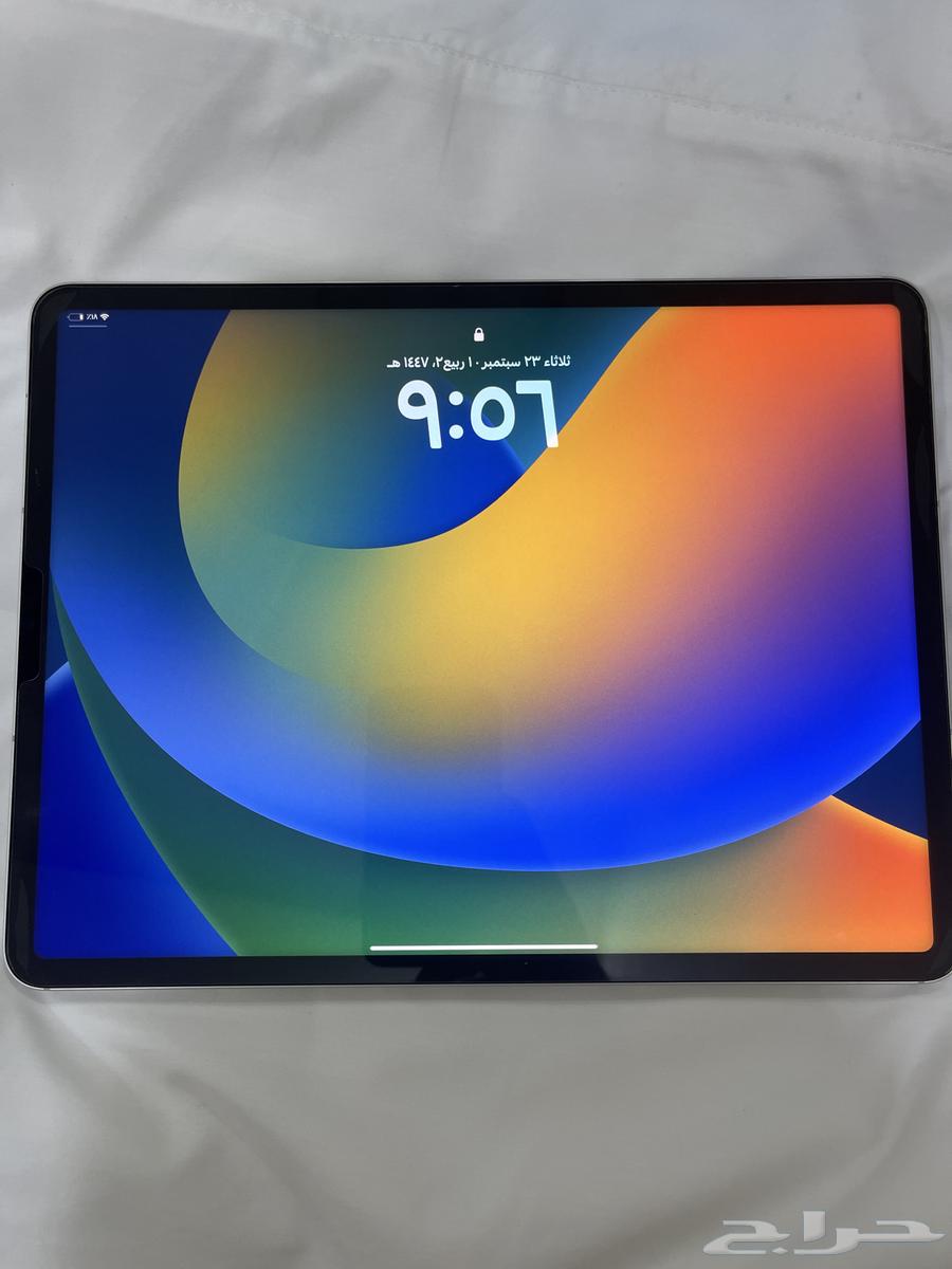 ايباد برو 12.9 بوصه استخدام نظيف ع الشرط64579060215425111