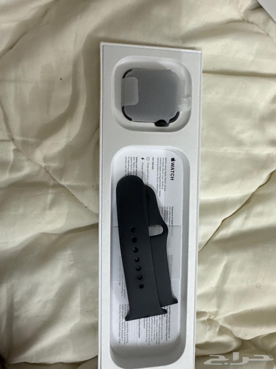 ساعة ابل الاصليه64576771243010110