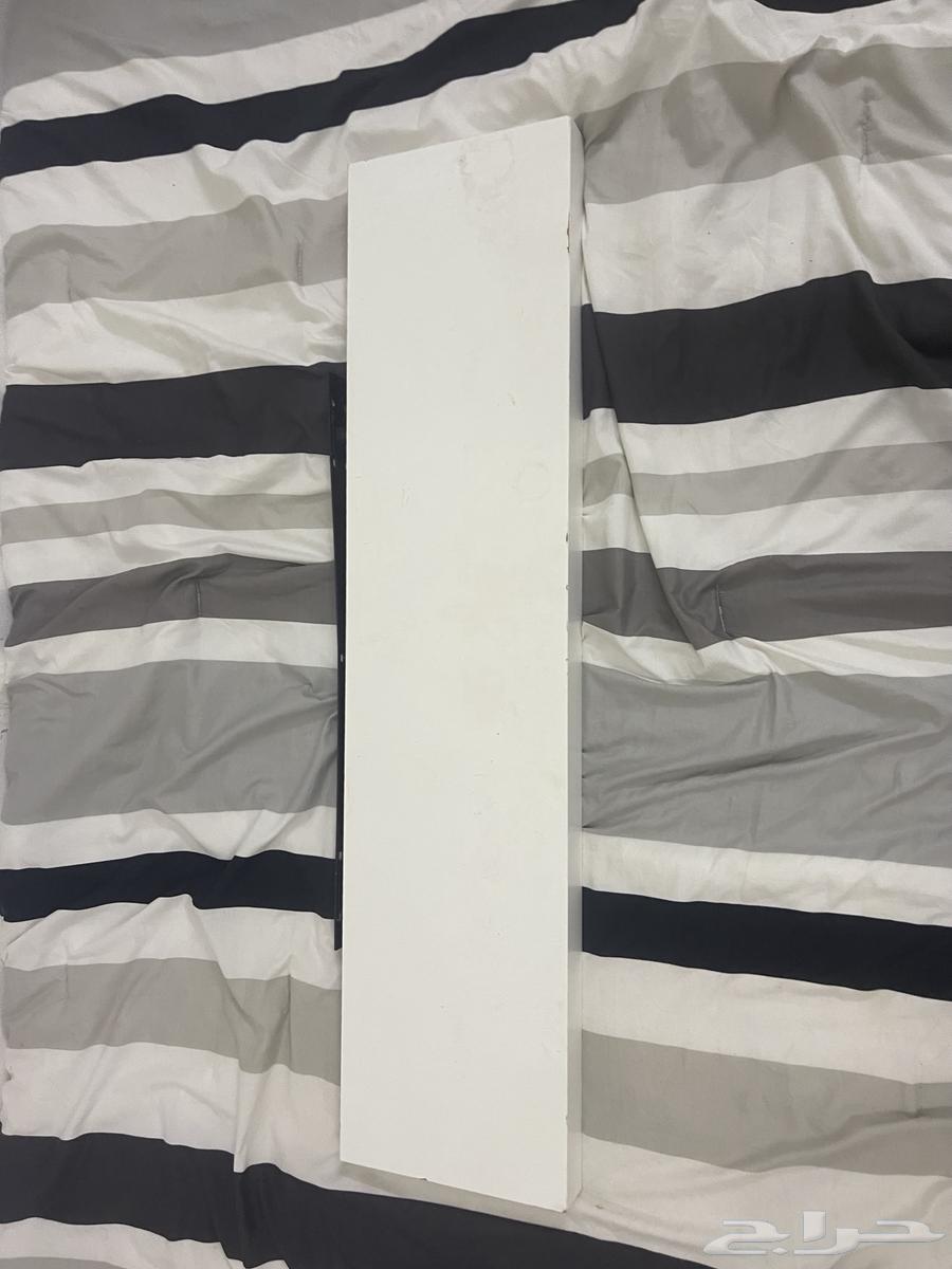 رف و تعليقة ملابس و طاولة شاشة و طولة كمبيوتر متحركة و مكتب64571824477826110