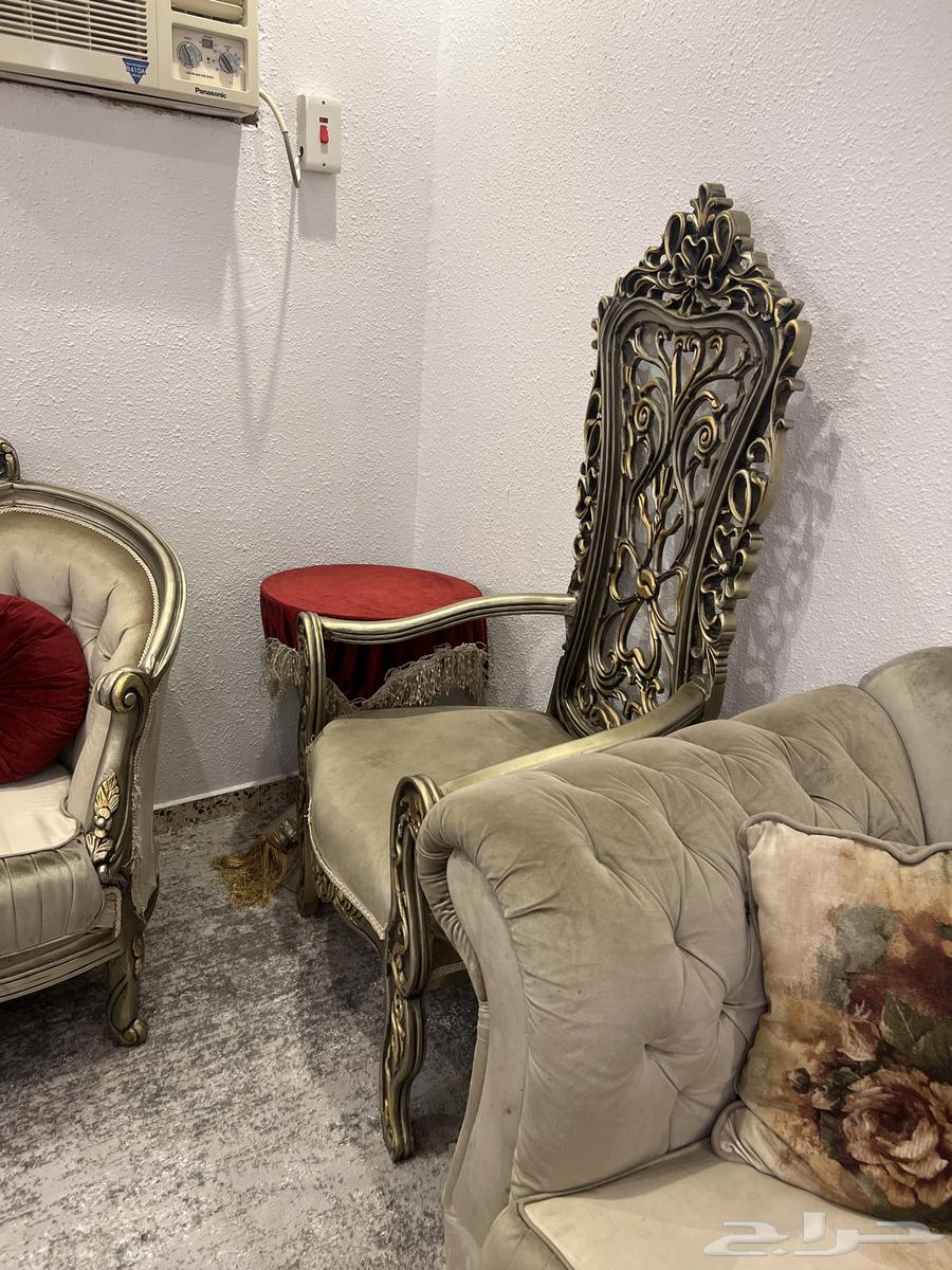 كنب مع طاوله64571478902019112