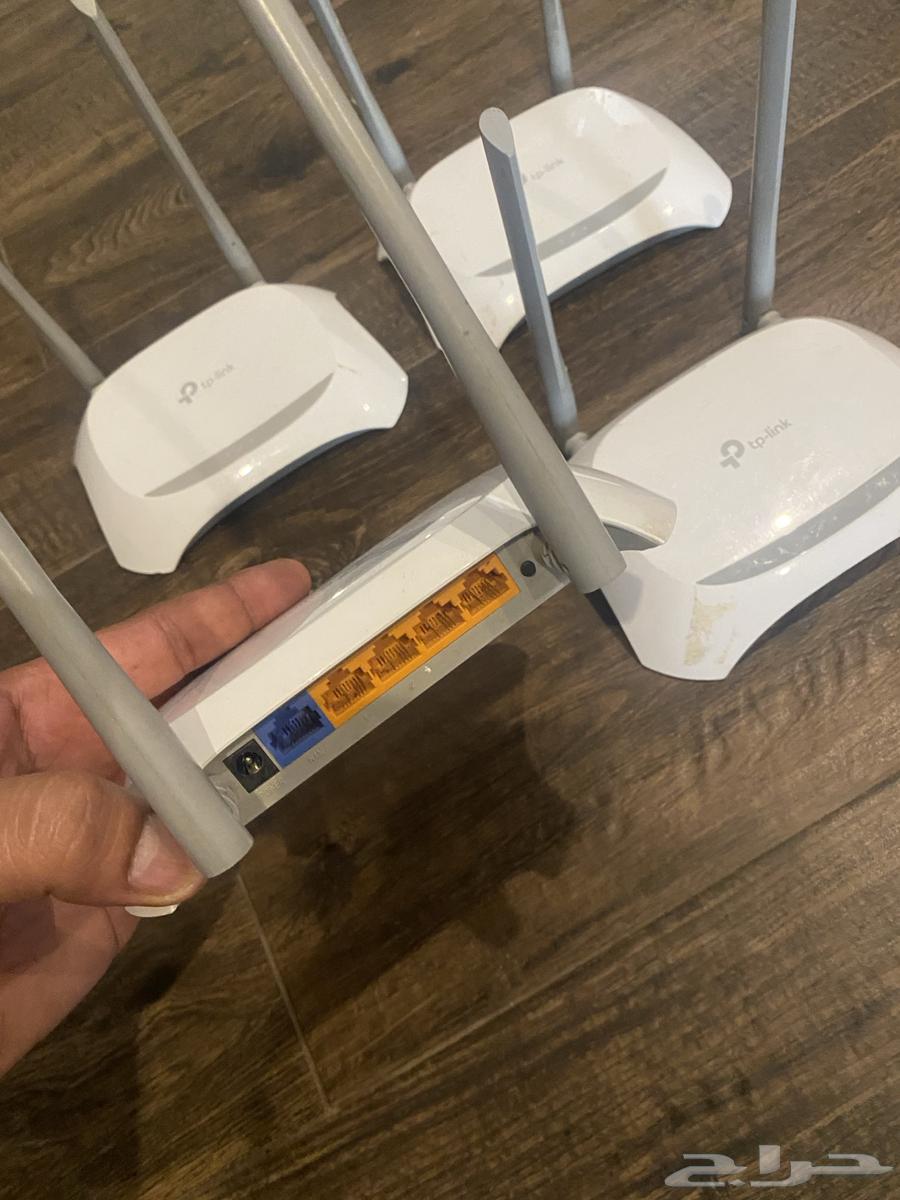 مقوي وموزع شبكه منزليه64573516675713113