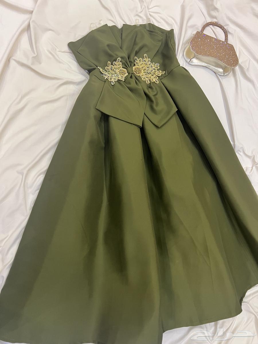 فساتين للبيع64579498838401114