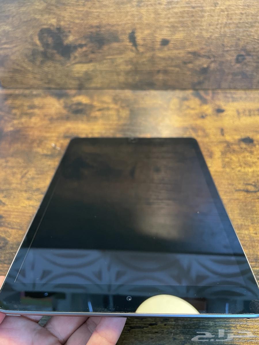 9th generation iPad in excellent condition64576604277377113