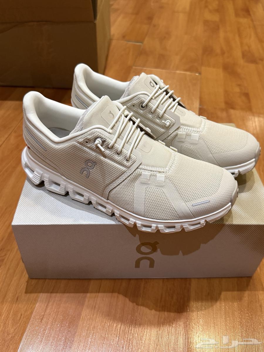 جزمه نسائيه جديده اصليه64571783652226110