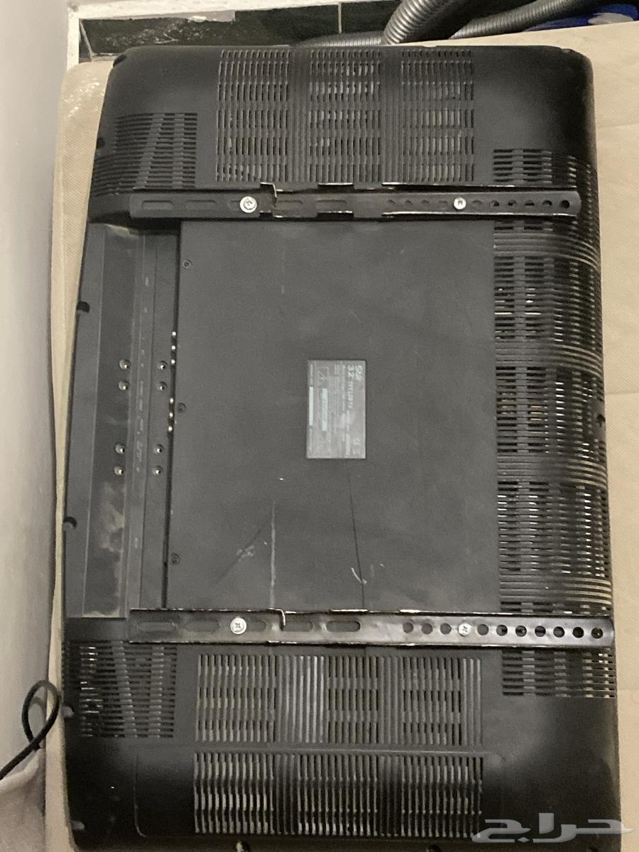 شاشه 32 بوصه64578563729410111